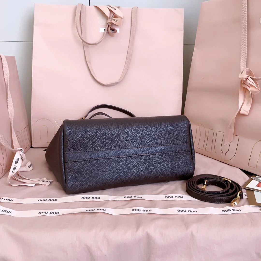 Сумка-тоут Miu Miu 5ba304 - коричневая