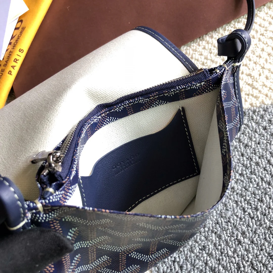 Серия Goyard Plumet — трехслойная сумка — 6