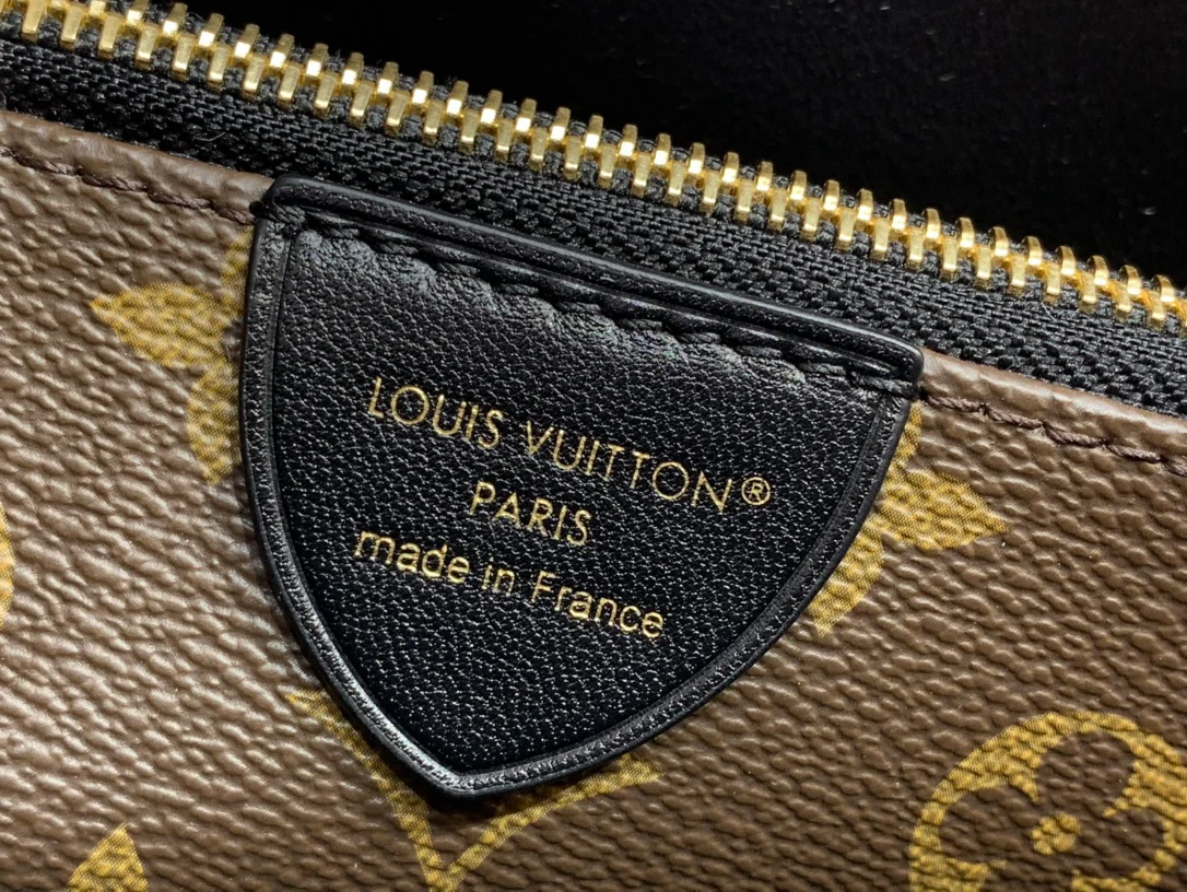 Маленькая сумка LV Nova Classic - черная