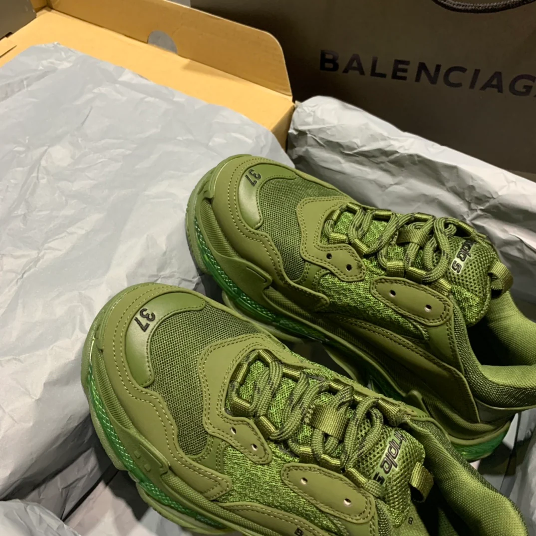 Li Shi - Папины кроссовки - Темно-зеленые