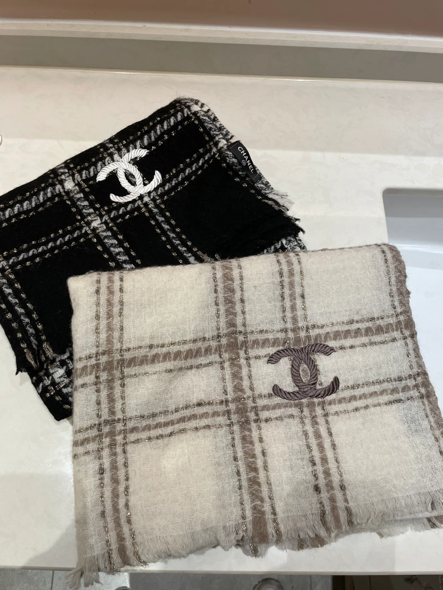 Chanel - Текстурированное плетение для шарфов - 70-200 см - 100% овечья шерсть