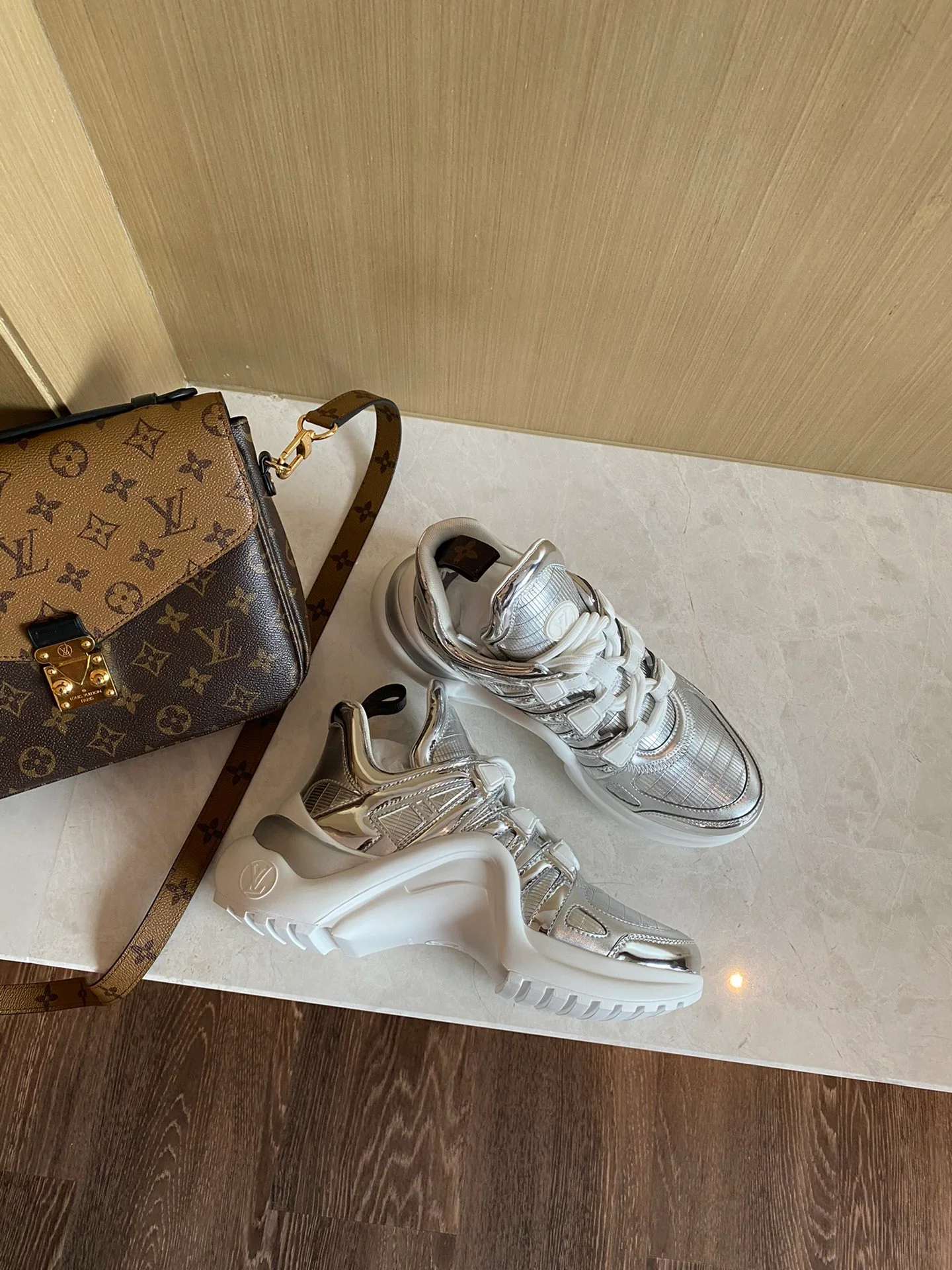 Обувь LV - LV - массивные кроссовки - 2