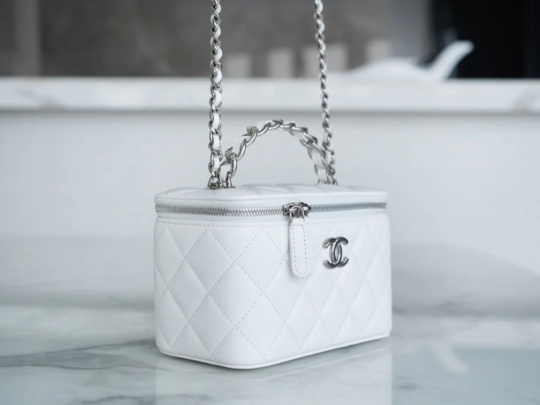 Chanel - Длинная сумка-коробка - Белая