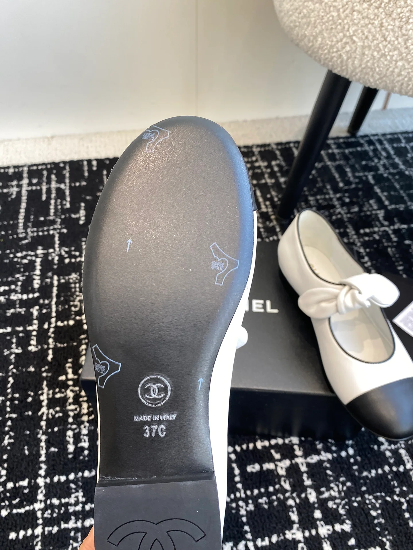 Балетки Chanel 2024 - Белые - 1