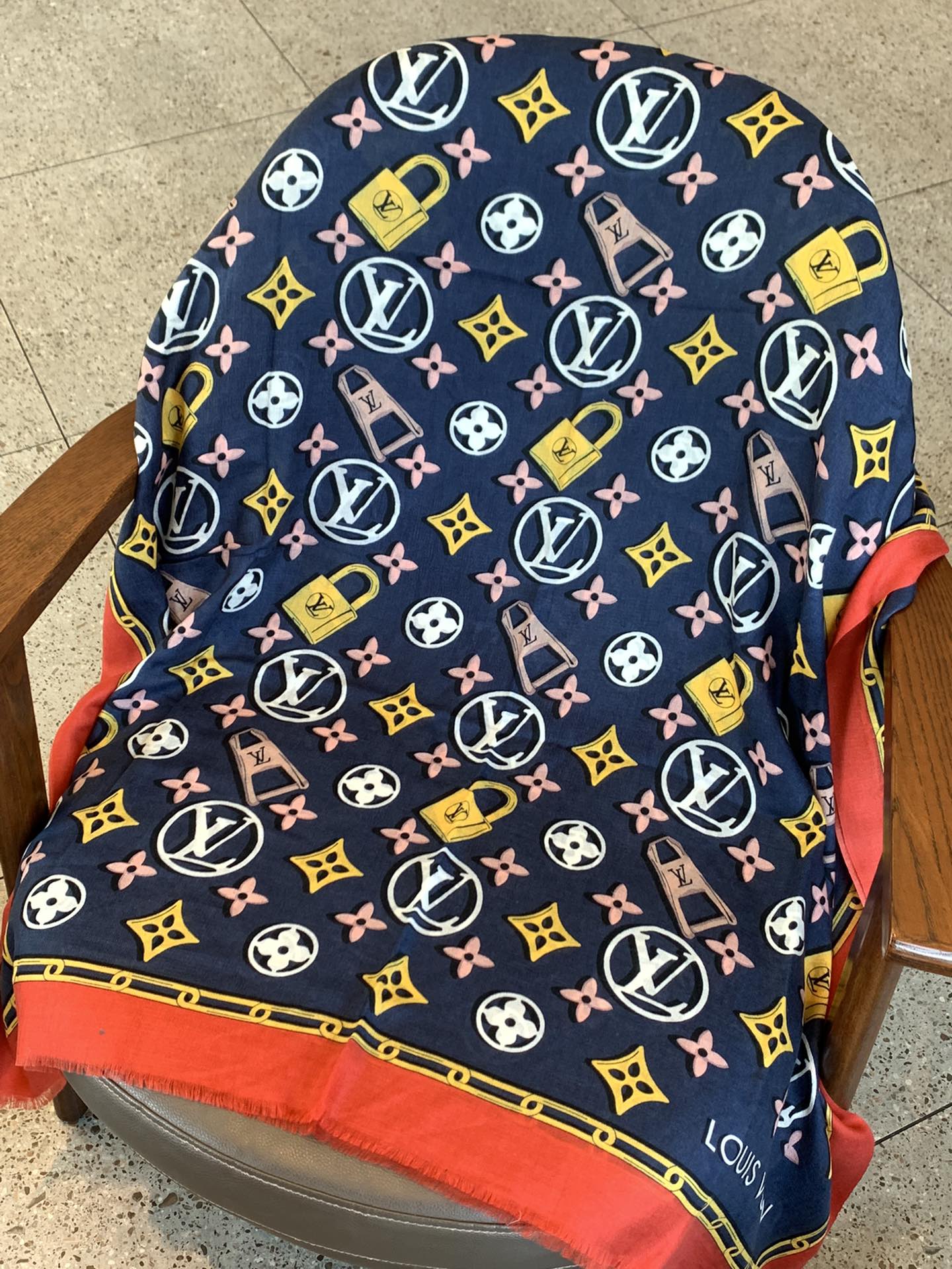 Длинный шарф LV Monogram - 110-200 см - Кашемир 100% чистоты - 1 шт.