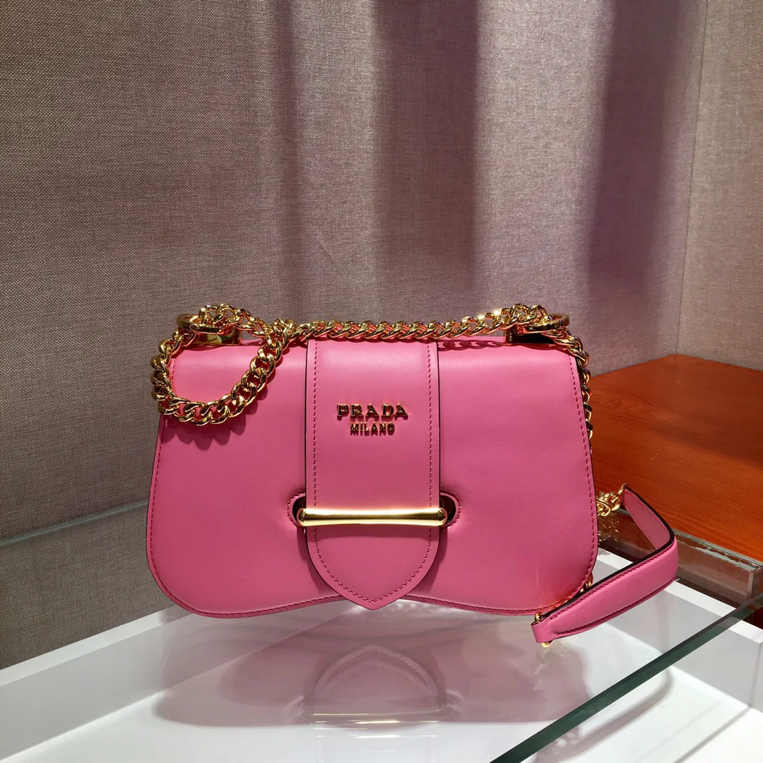 Сумка Prada Sidonie Chain Bag, розовая, 2019 год.