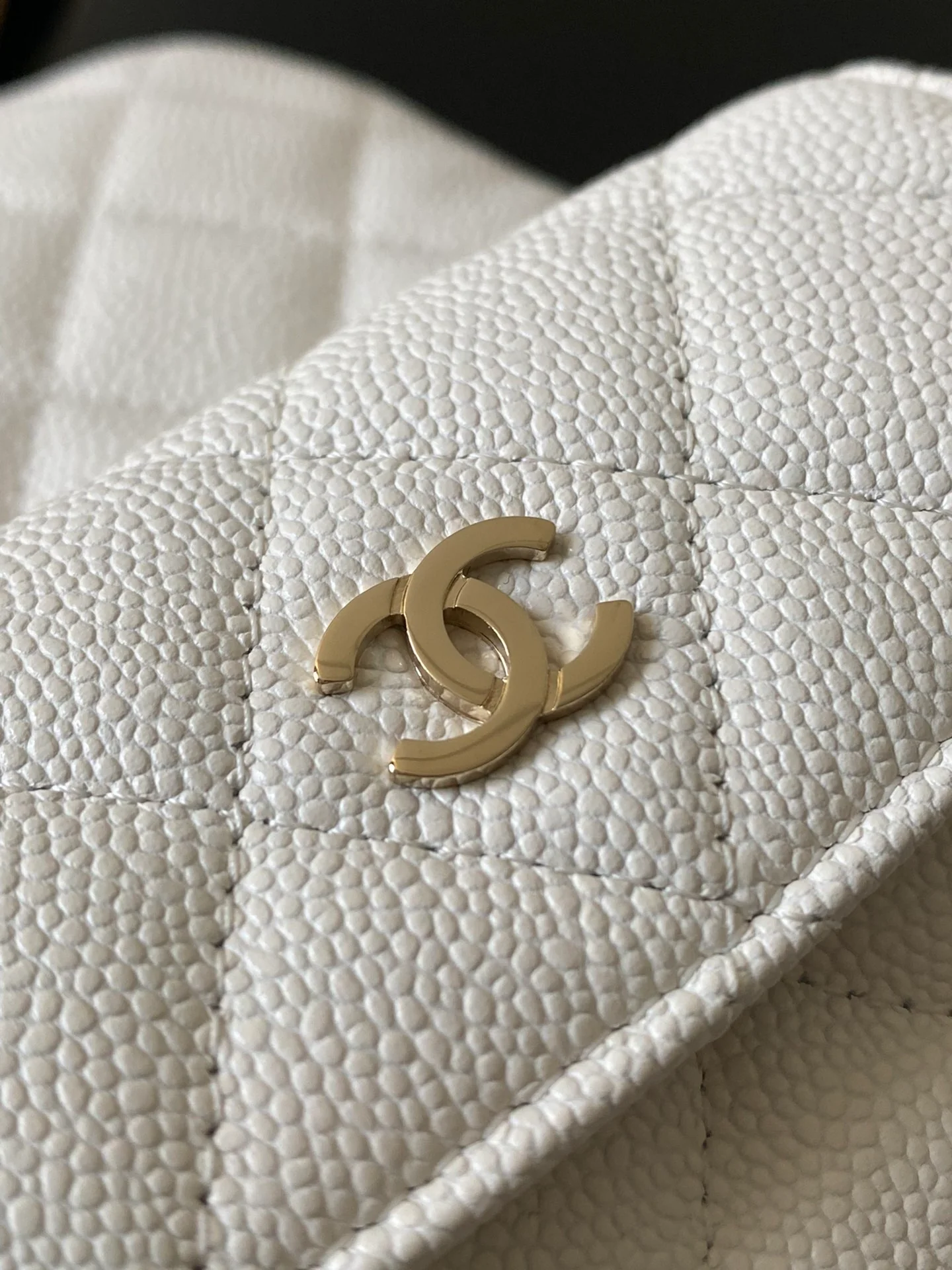 Мини-рюкзак Chanel 24c - белый