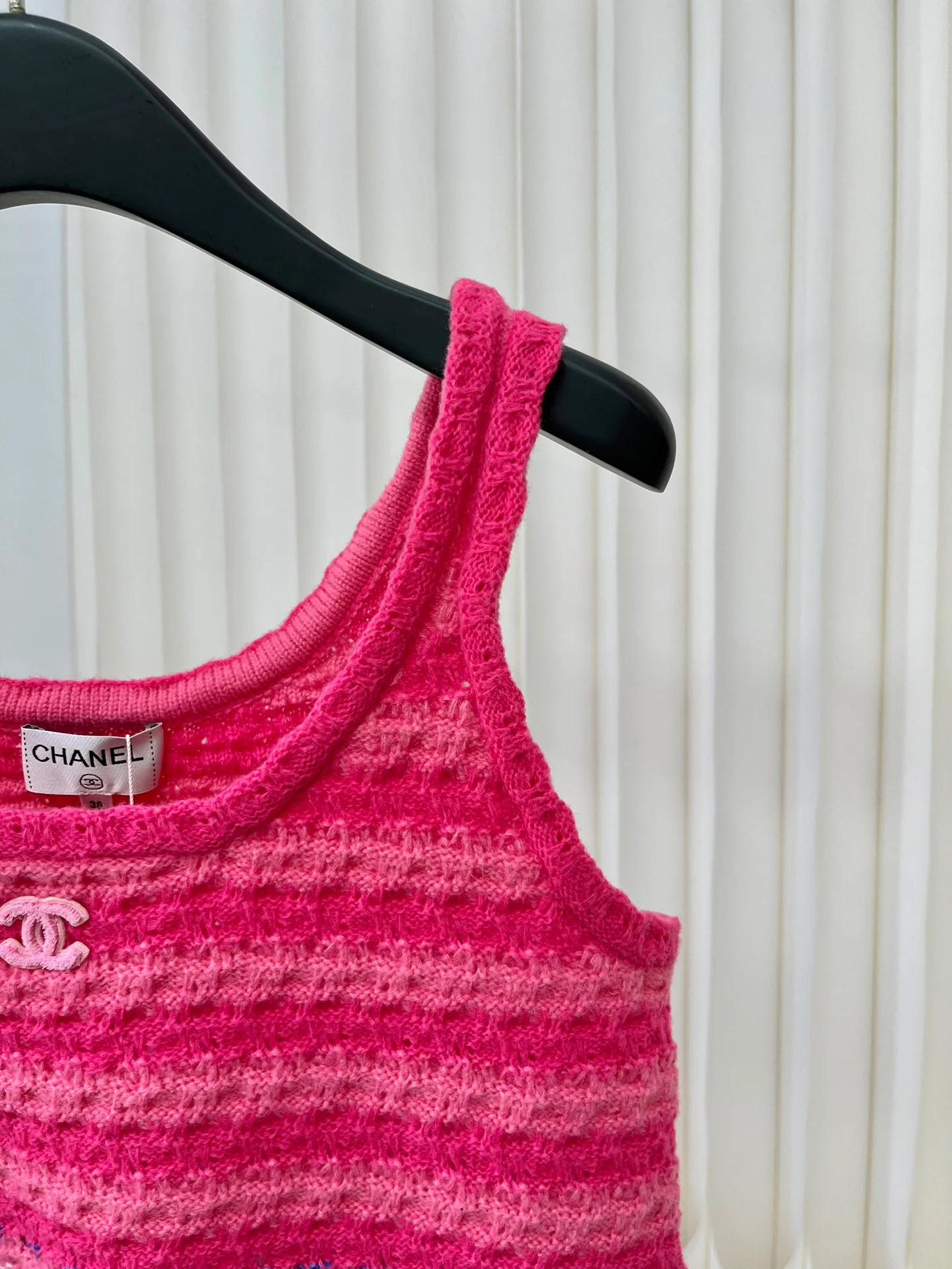 Chanel 2403 - Полосатый жилет с круглым вырезом - Розовый