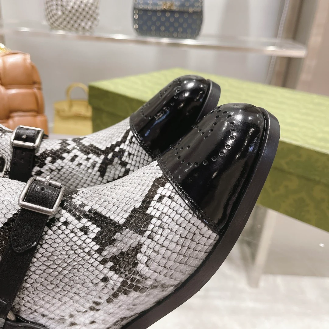 Gucci 2022 Street Buckle Retro Long Boots Equestrian Boots