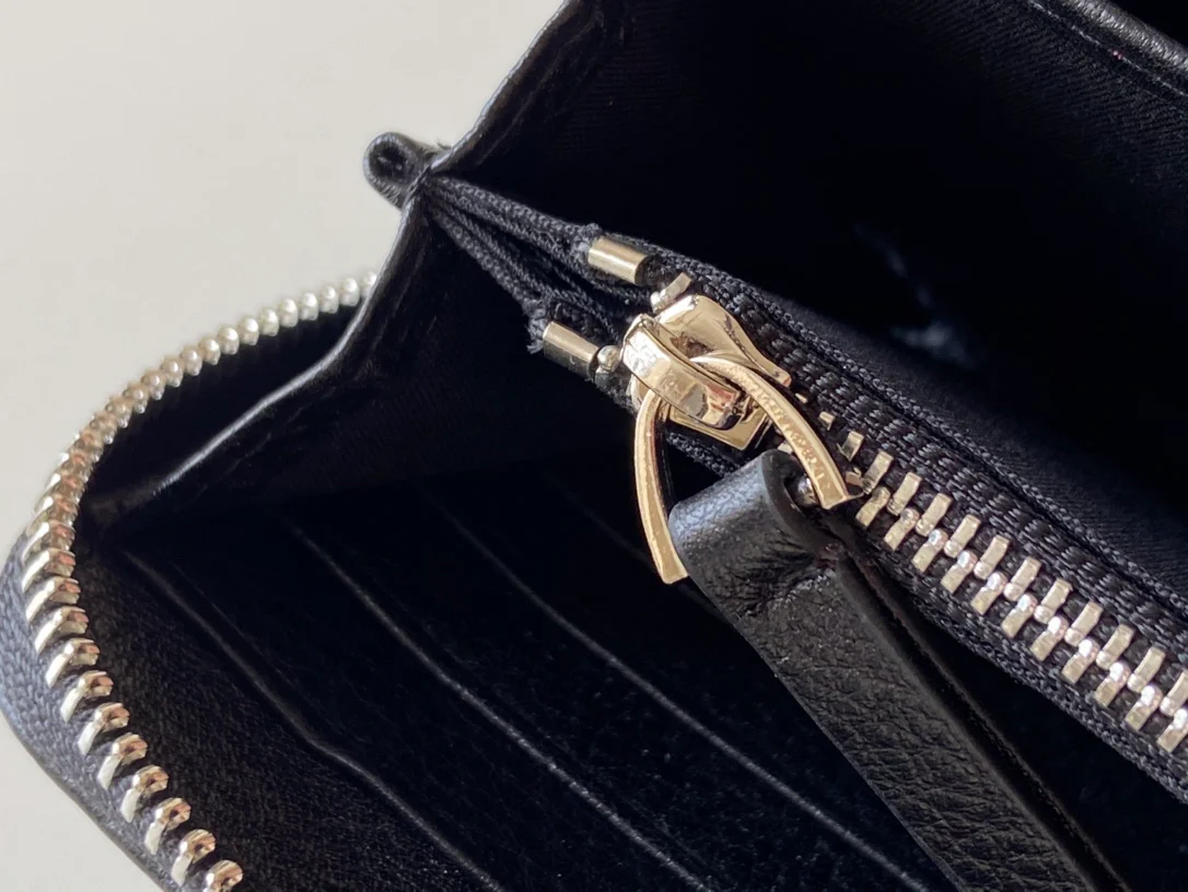 Balenciaga 拉链长夹