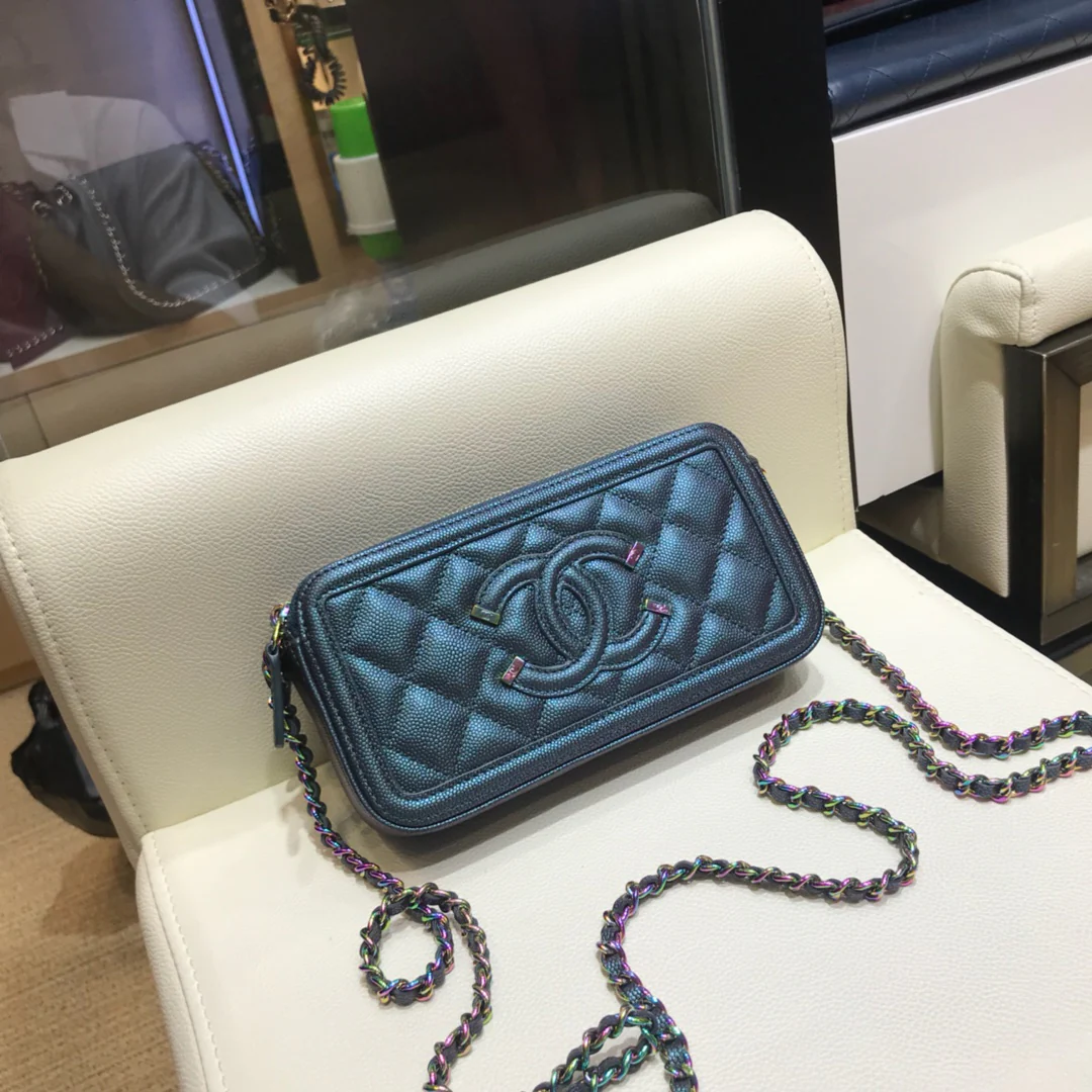 Chanel - Стеганая цепочка, маленькая - цепочка отстегивается - 1