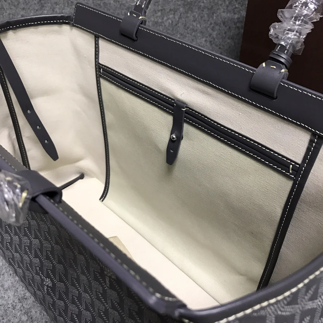 Goyard — Новое поступление осень/зима — Bellechasse — Серый