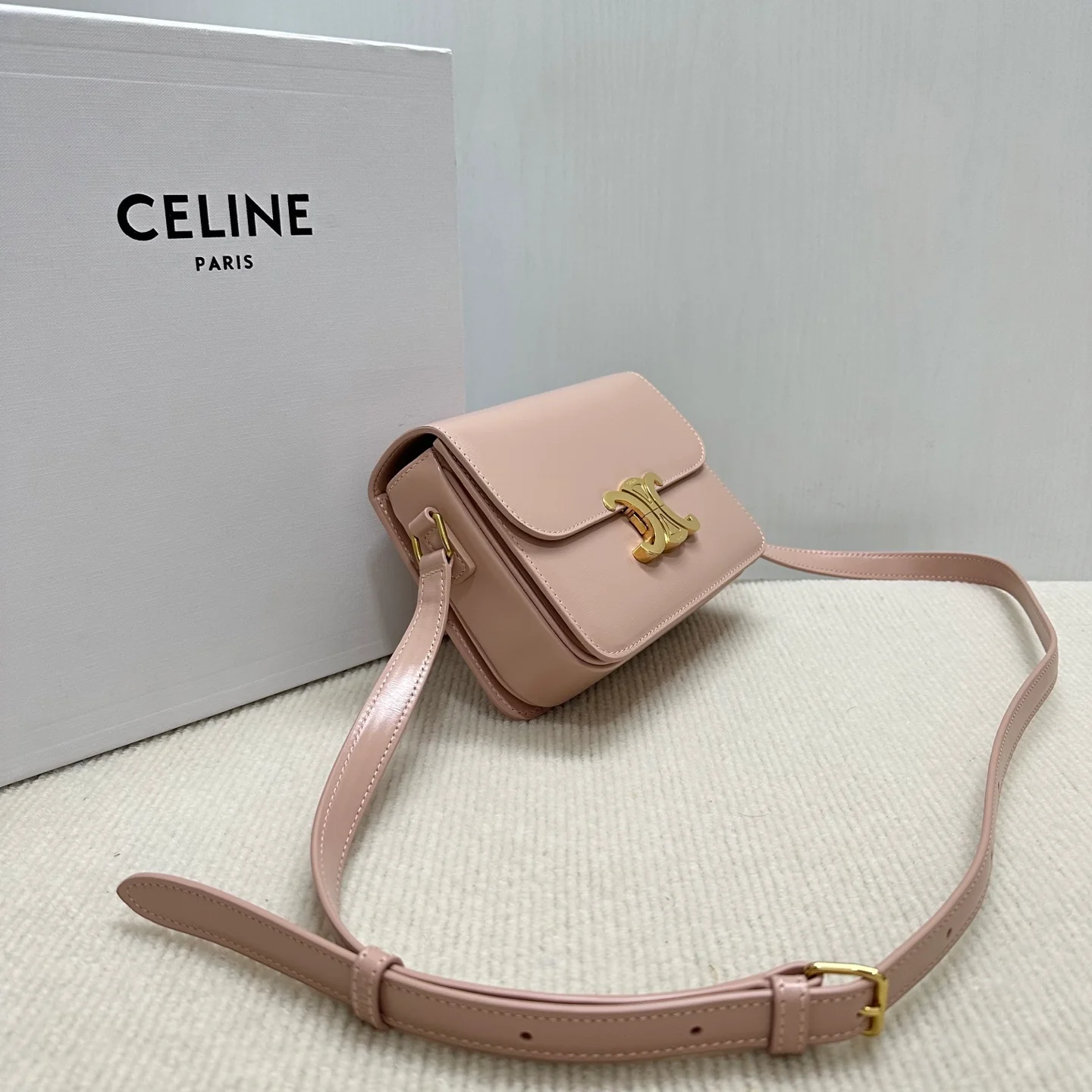 Сумка Celine Arc de Triomphe Square Bag - Маленькая - Розовая