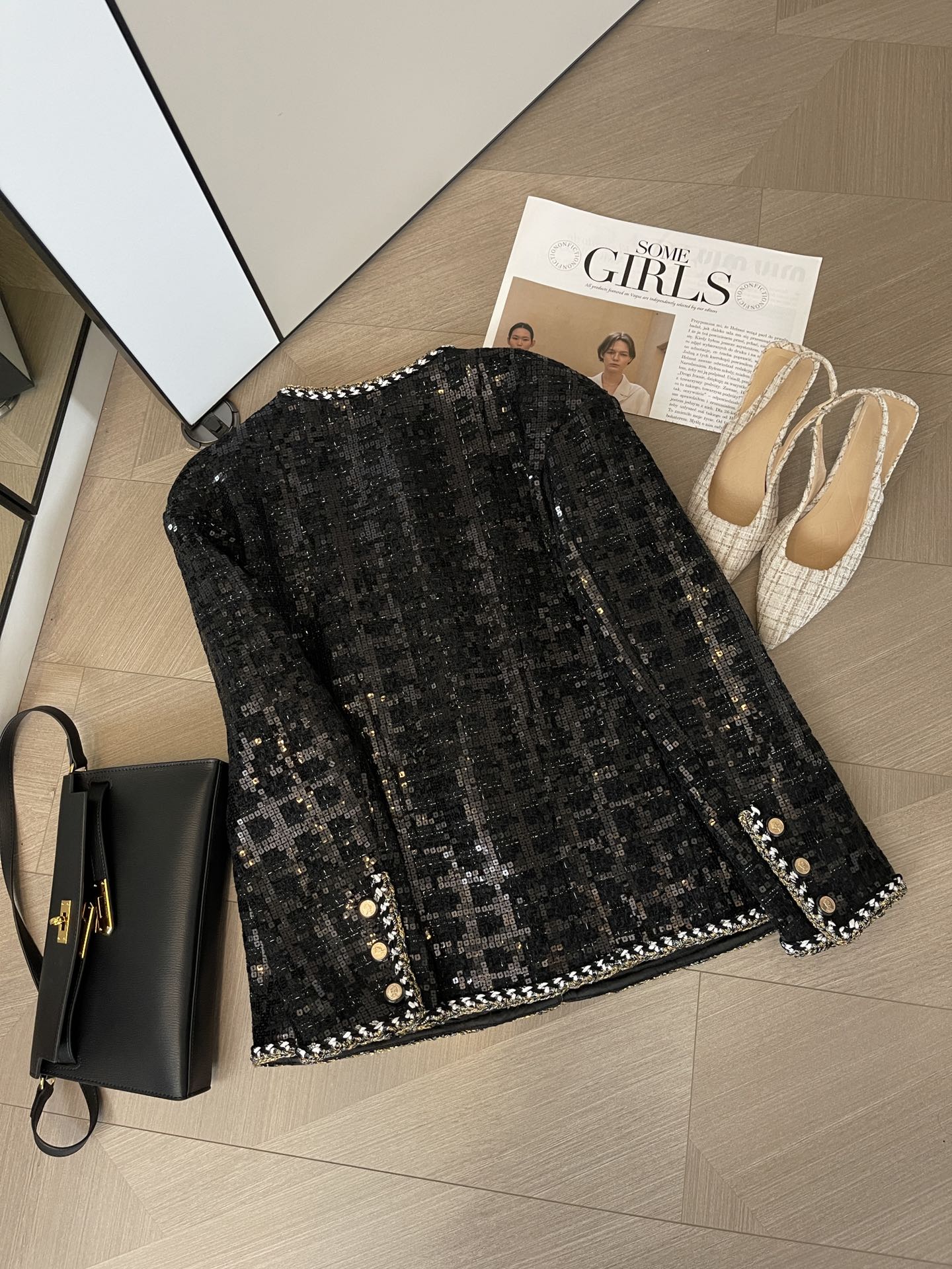 Chanel 2403 - Куртка, расшитая пайетками в стиле ?Полуночный свет?.