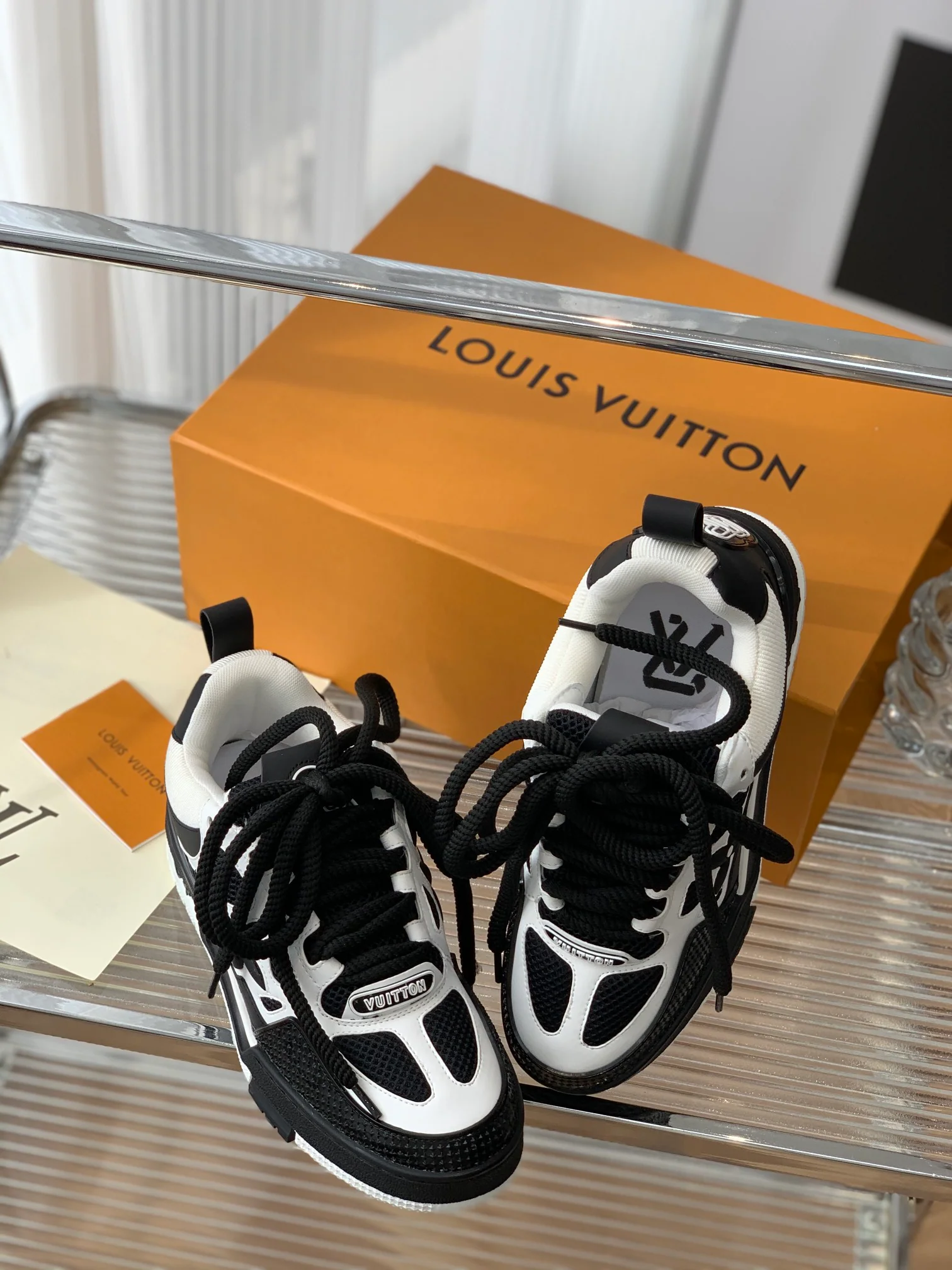 Новинка сезона осень/зима 2022 - Обувь SK8 Bread - Унисекс - 1