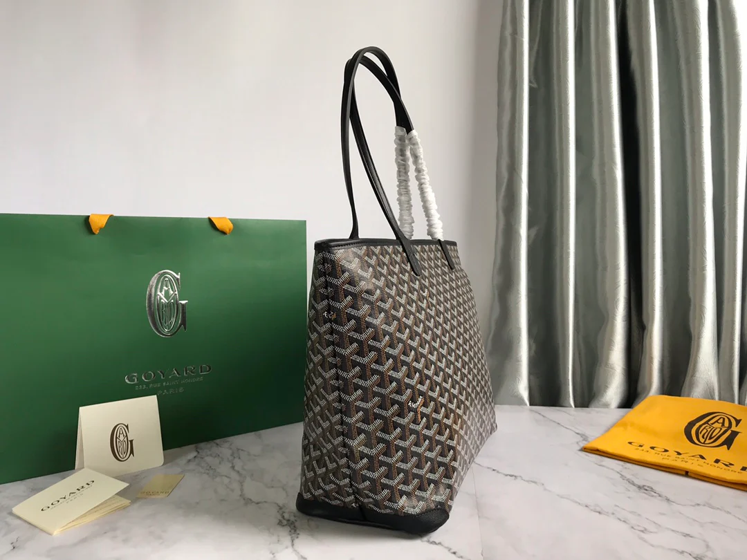 Большая сумка-тоут Goyard на молнии - темно-коричневая.