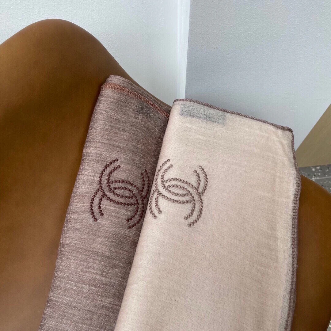 Кашемировый шарф Chanel - 105 см - 180 см