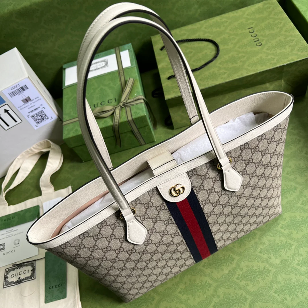 Сумка-тоут Gucci Ophidia Medium Square (38x28x14 см), белая.