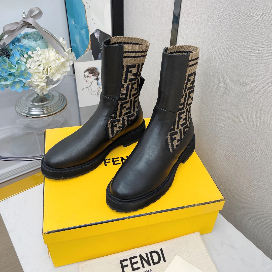 Ботинки-носки Fendi до середины икры