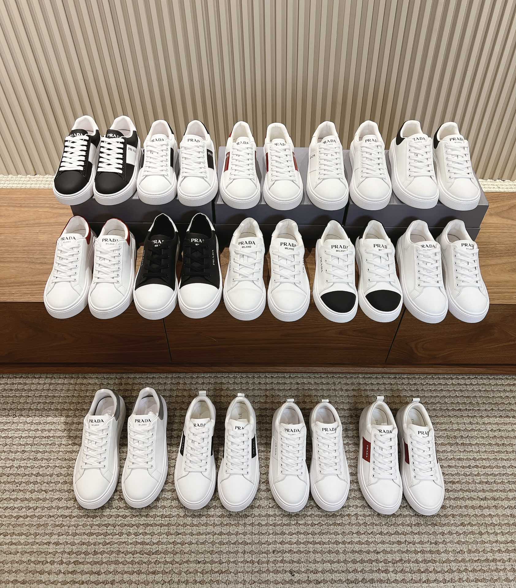 Изображение коллекции кроссовок Prada 2024 года