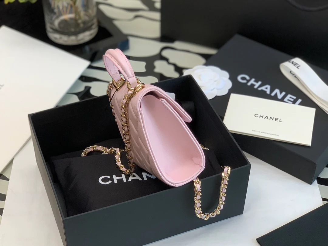 Мини-сумочка Chanel в виде коробки с ручкой - розовая
