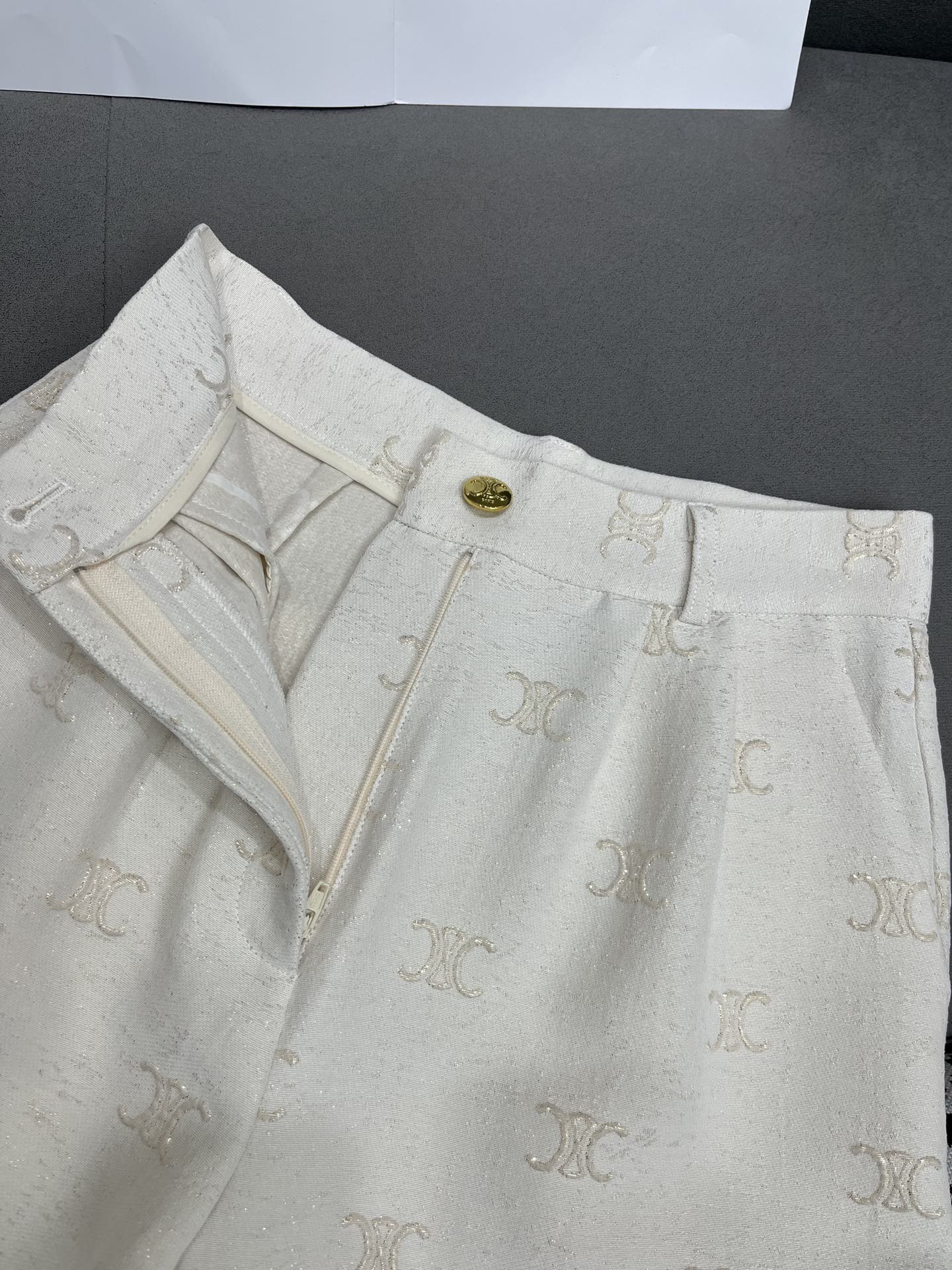 Новые шорты Celine 2403-24ss весна/лето