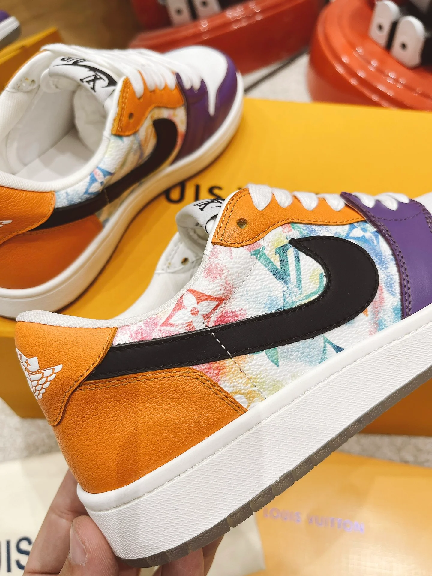 Обувь LV - обувь, созданная в рамках сотрудничества LV и Nike - 2