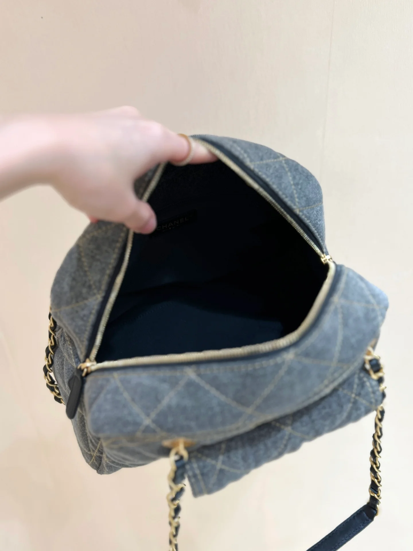 Сумка для боулинга Chanel 24a Cowboy