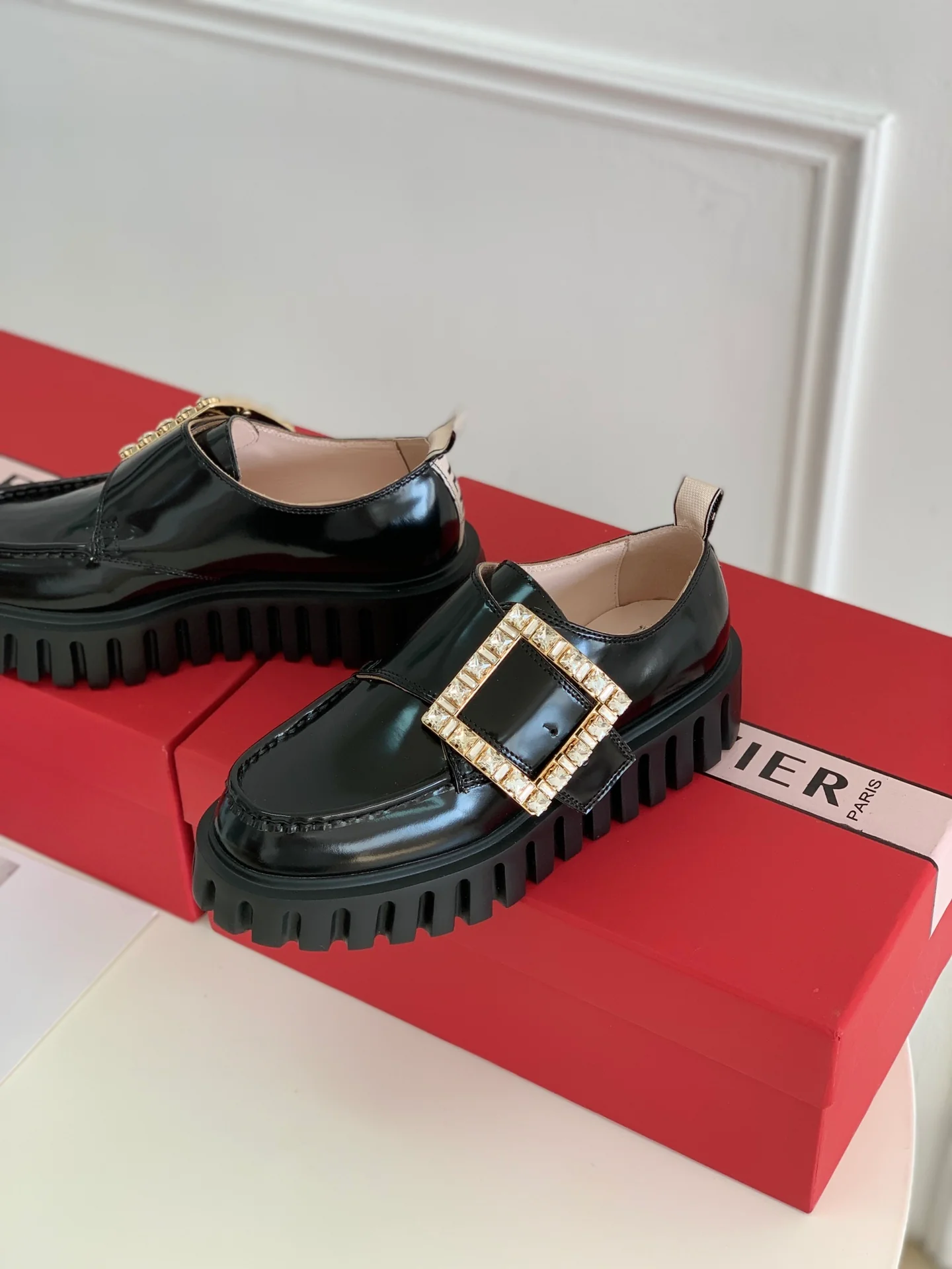 Официальный сайт RV21S, осенне-зимняя коллекция, лоферы-1