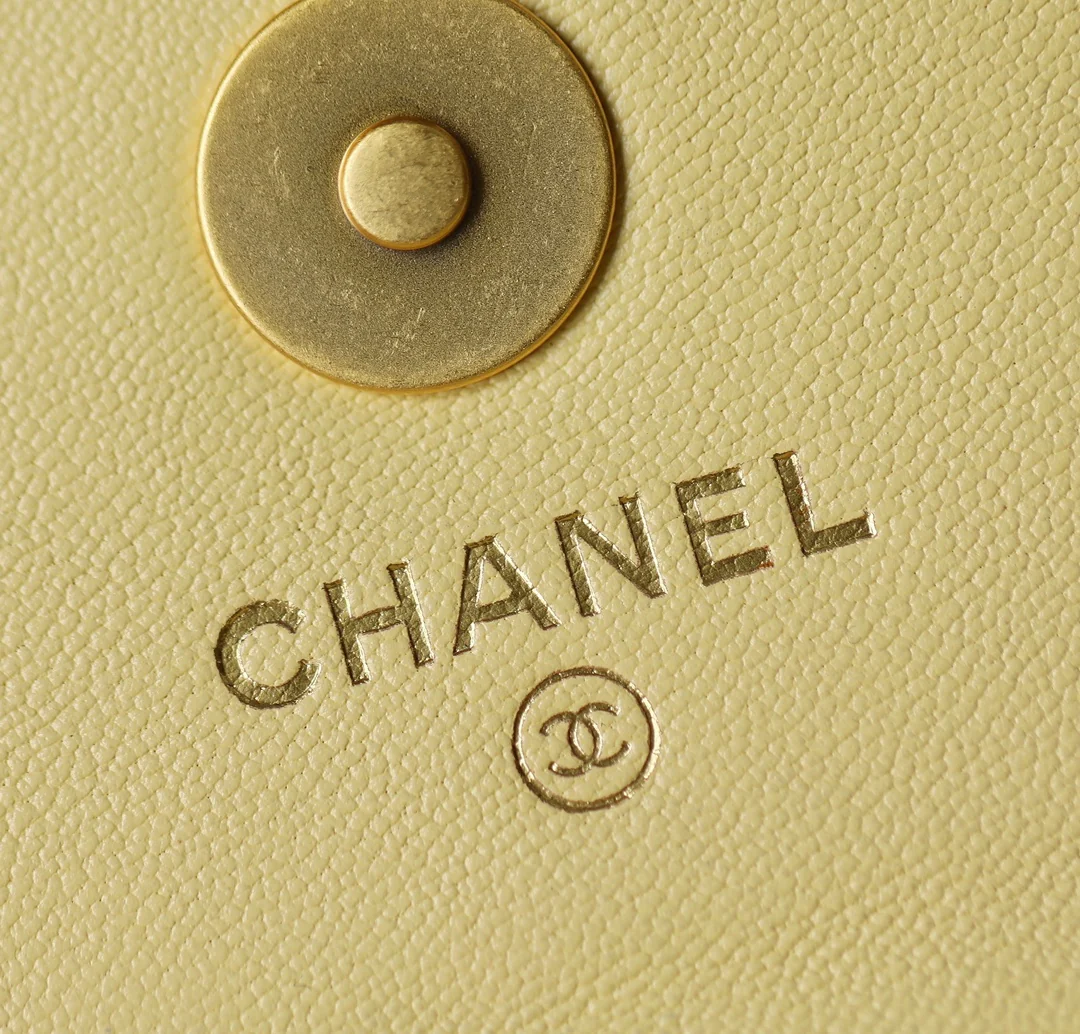 Сумка через плечо Chanel Little Gold Ball Collection - на цепочке - из овечьей кожи - 1 шт.