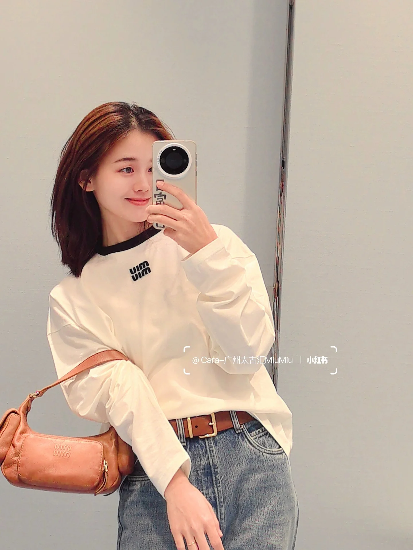 Miu Miu-2404-24 Весна/Лето Новая футболка с длинными рукавами в стиле преппи с логотипом