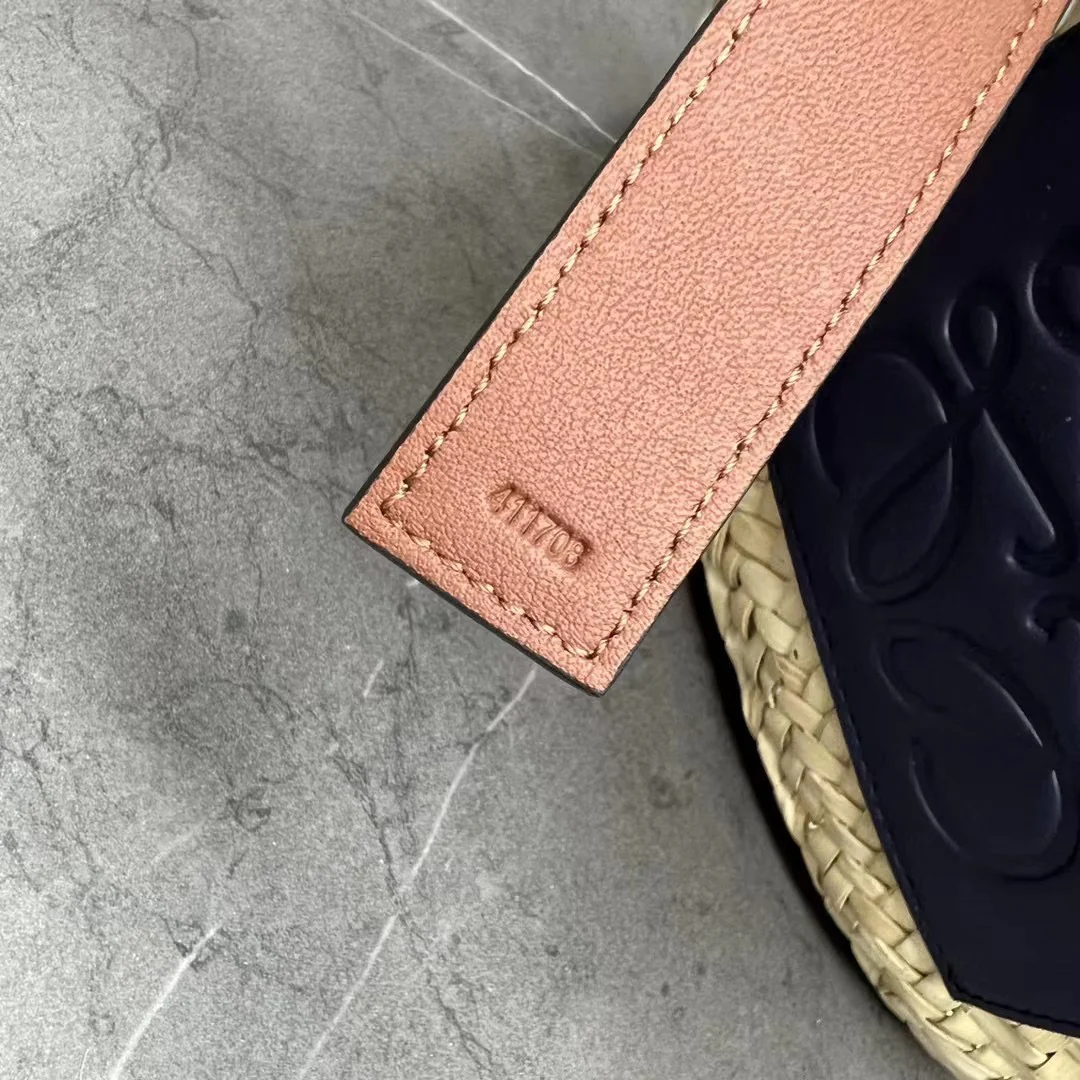 Соломенная сумка Loewe - 40 см - Большая - Черная