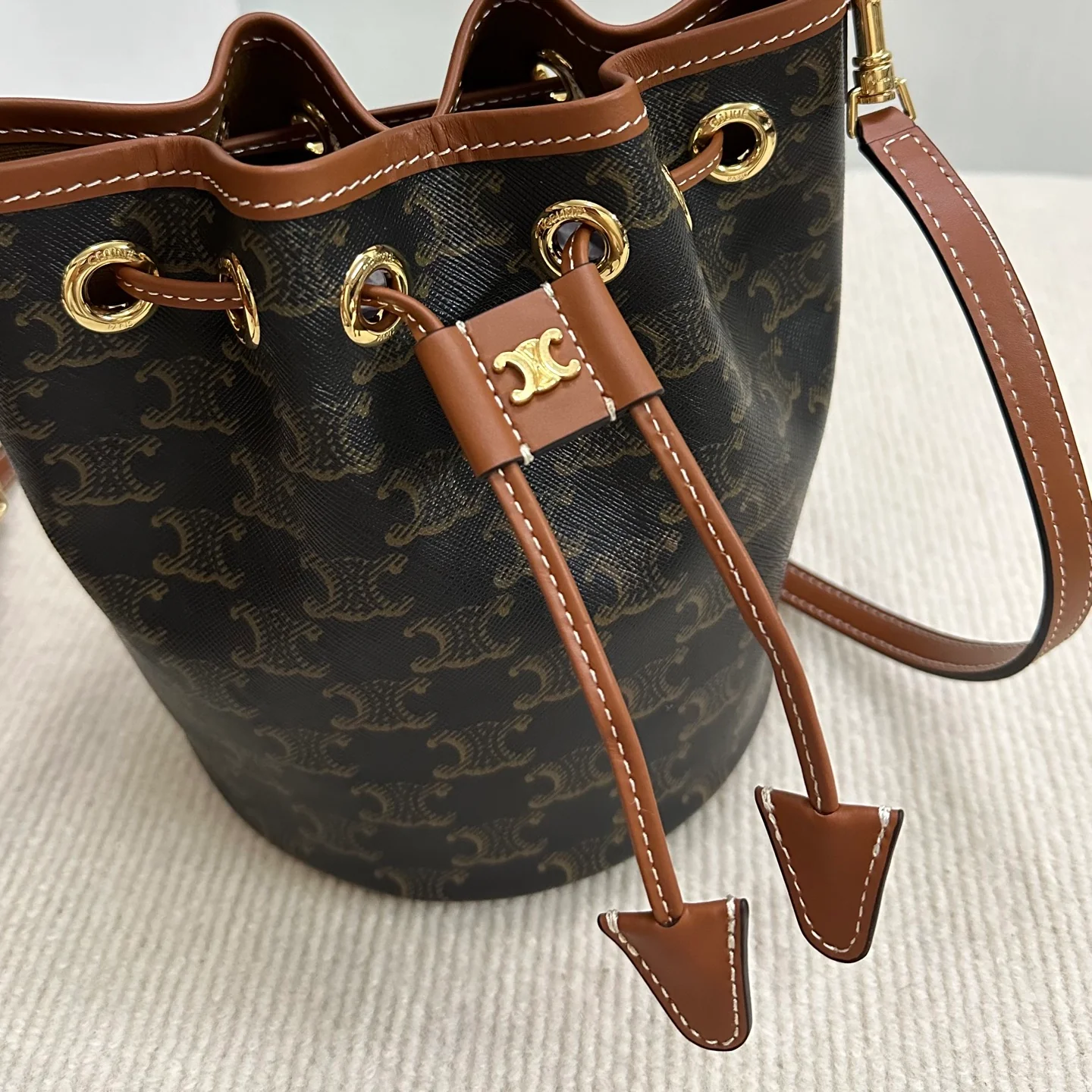 Сумка-ведро Celine Clara на завязках - маленькая