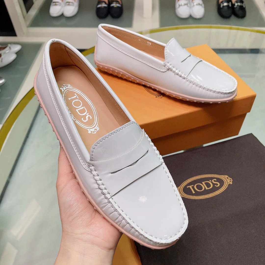 Tods - Лоферы - Туфли без шнурков - 18