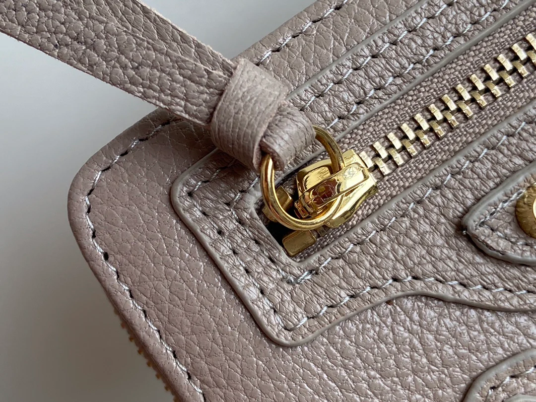 Balenciaga-新款两折短夹