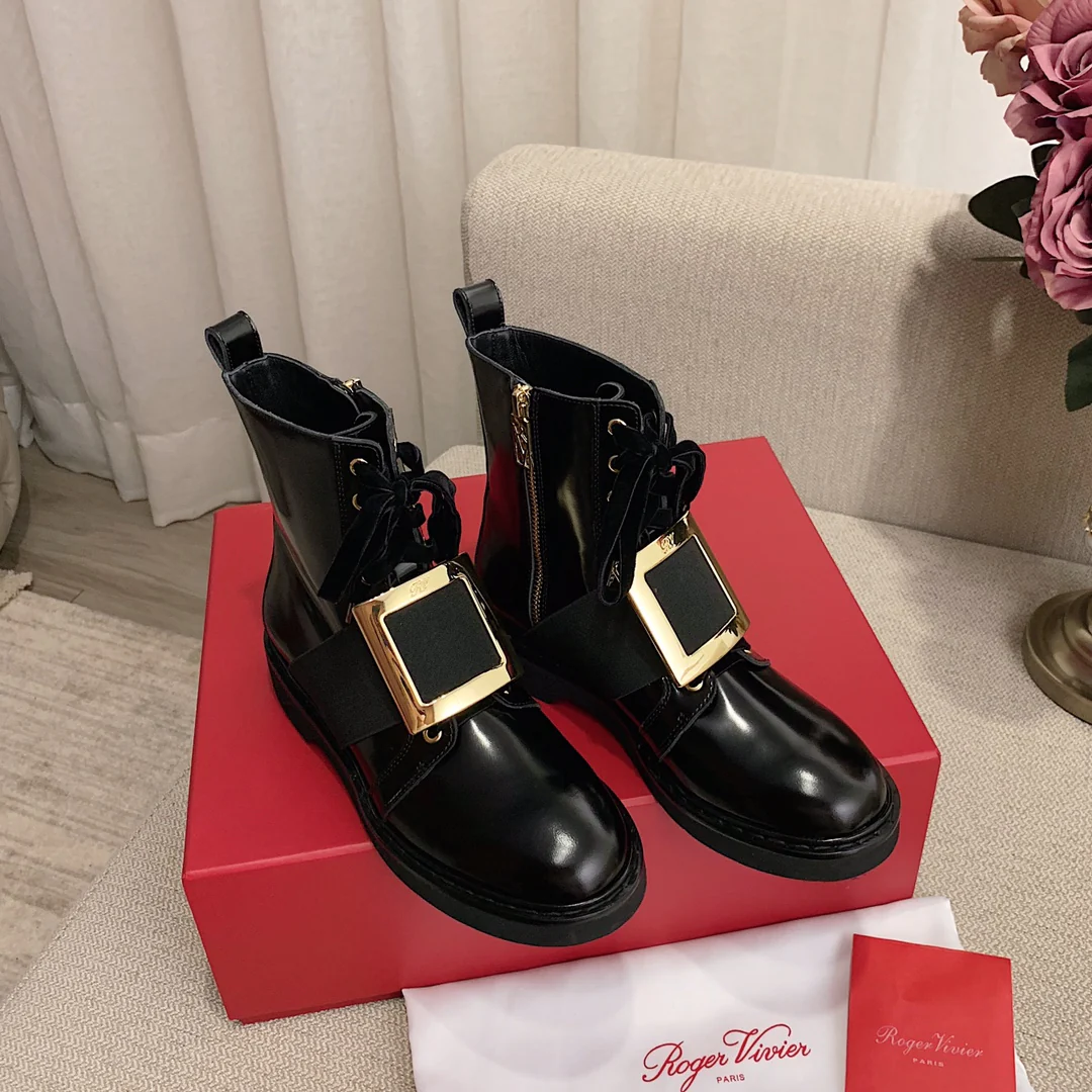 Обувь RV - 22ss - Ботильоны на плоской подошве, украшенные стразами - в стиле Юань Шаньшань.