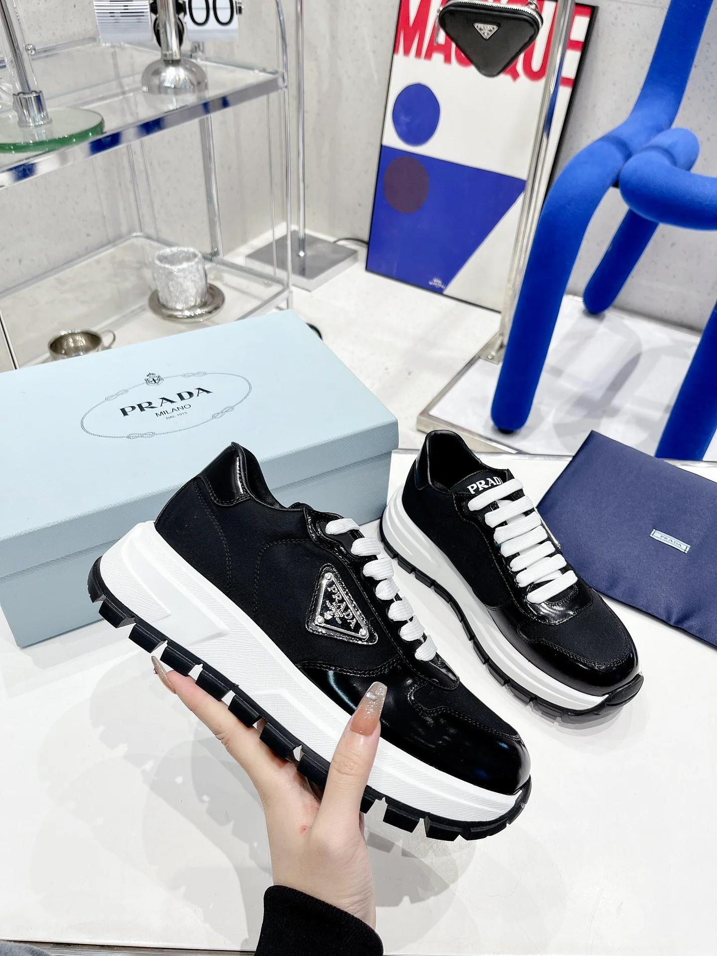 Prada - Черные повседневные кроссовки на платформе