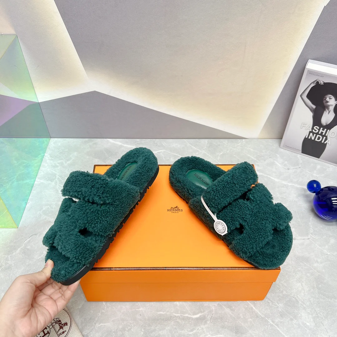 Новинка сезона осень/зима 2023 от Hermes - Дядяны тапочки - Зеленые