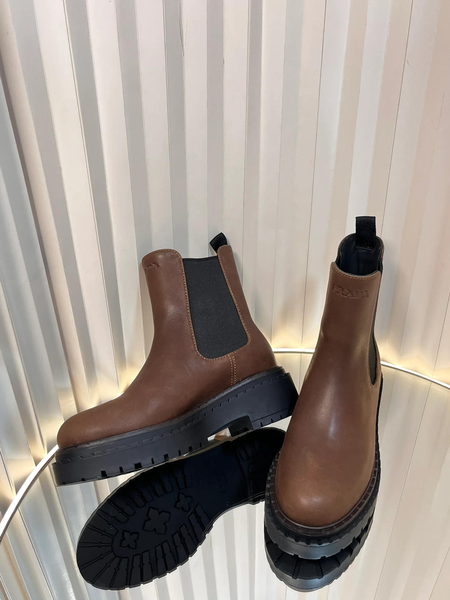 Кожаные ботильоны Prada 2024 - Кофейно-коричневый