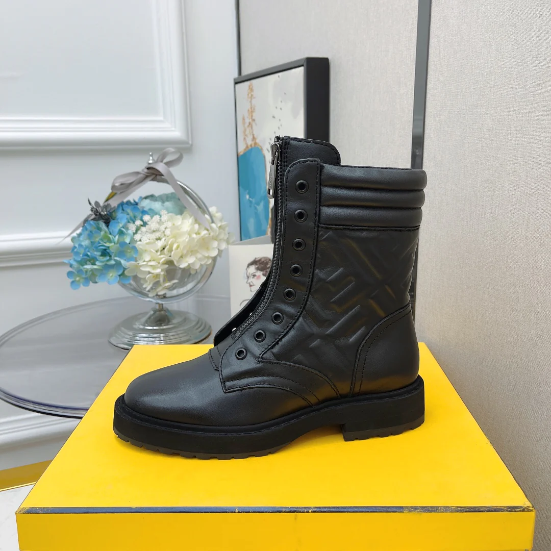 Ботильоны Fendi на молнии