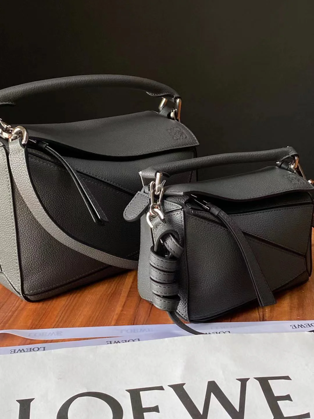 Сумка Loewe Puzzle из телячьей кожи, размер S, 33.