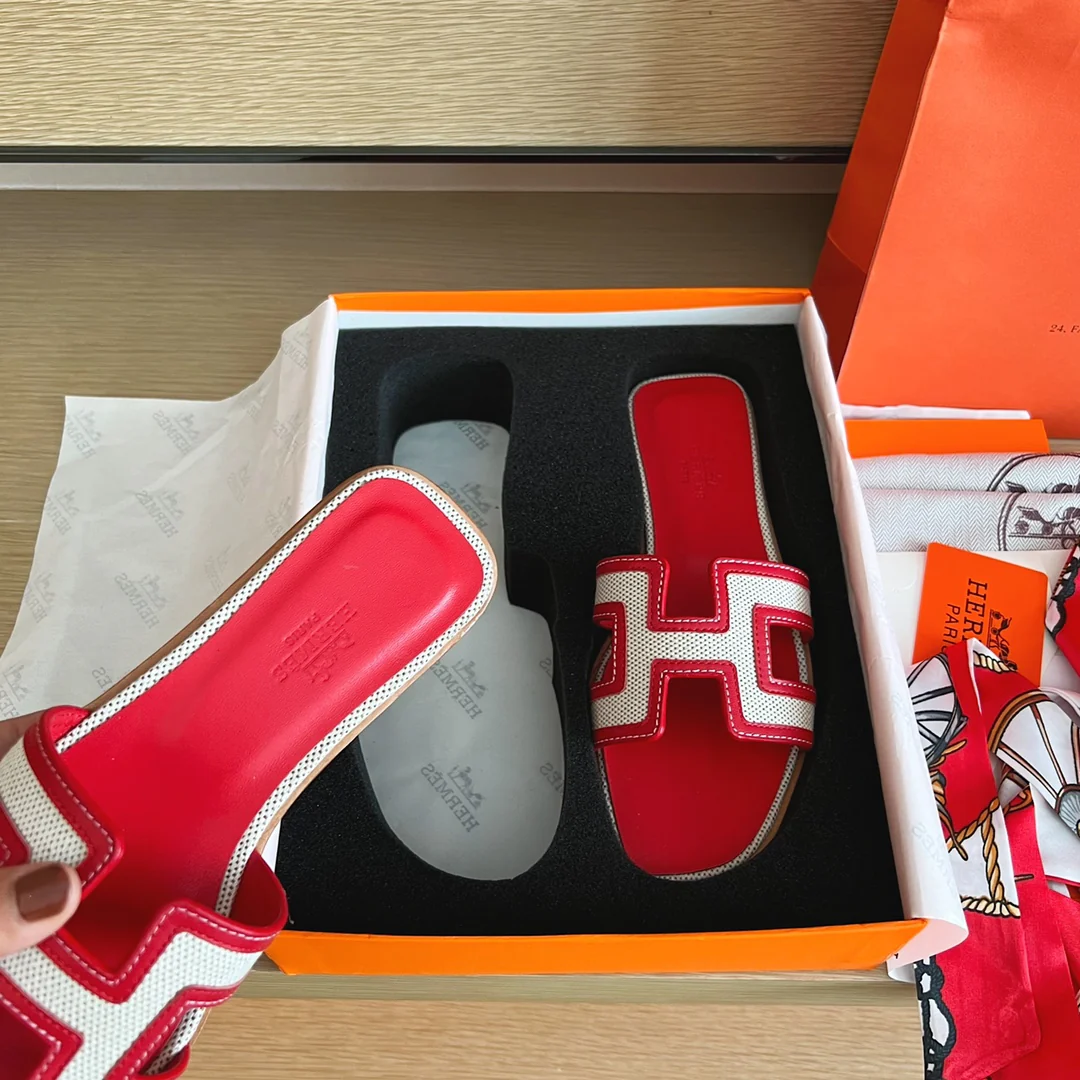 Классические домашние тапочки Hermes с буквой H - верх из парусины и кожи - красные