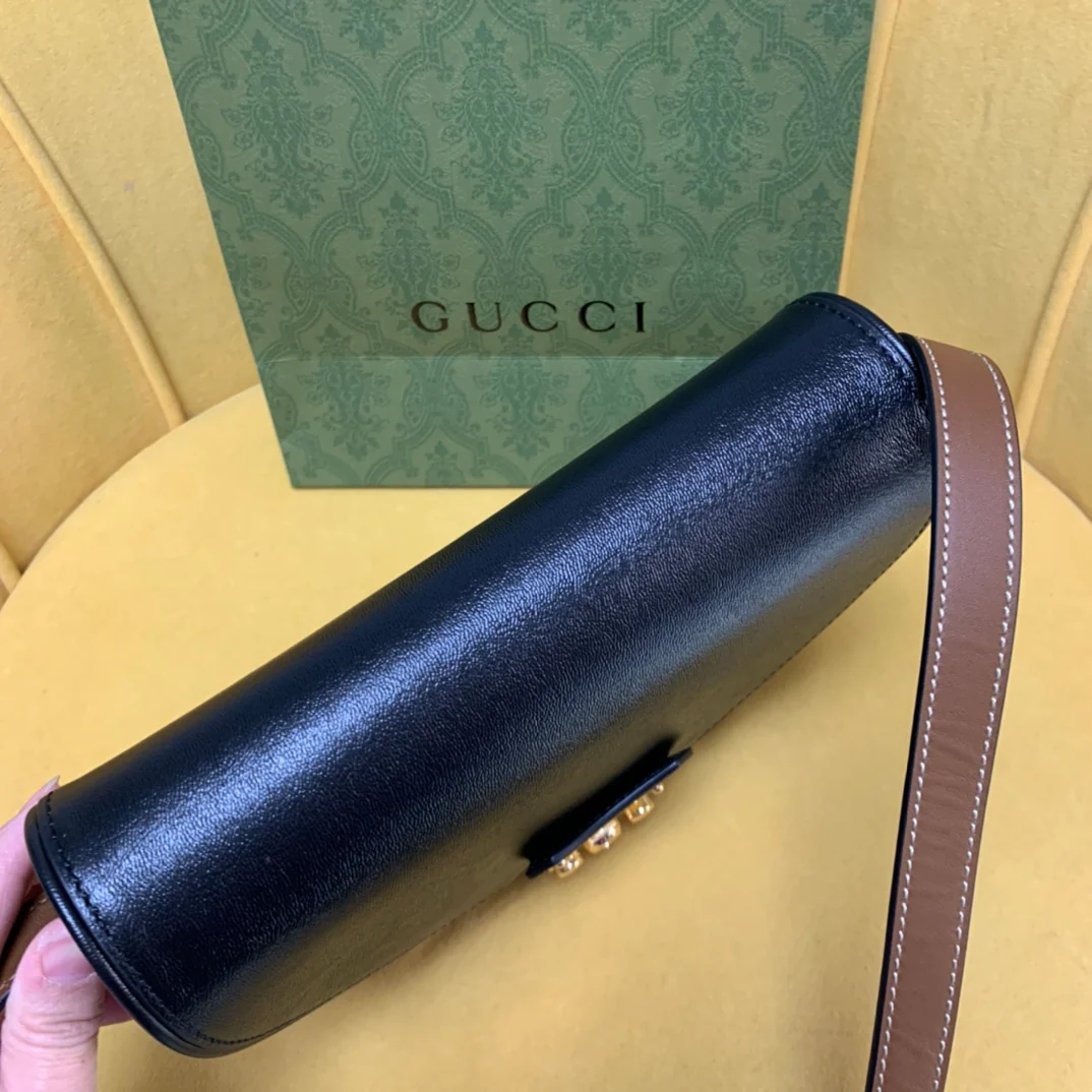 Сумка Gucci ?Полумесяц? через плечо