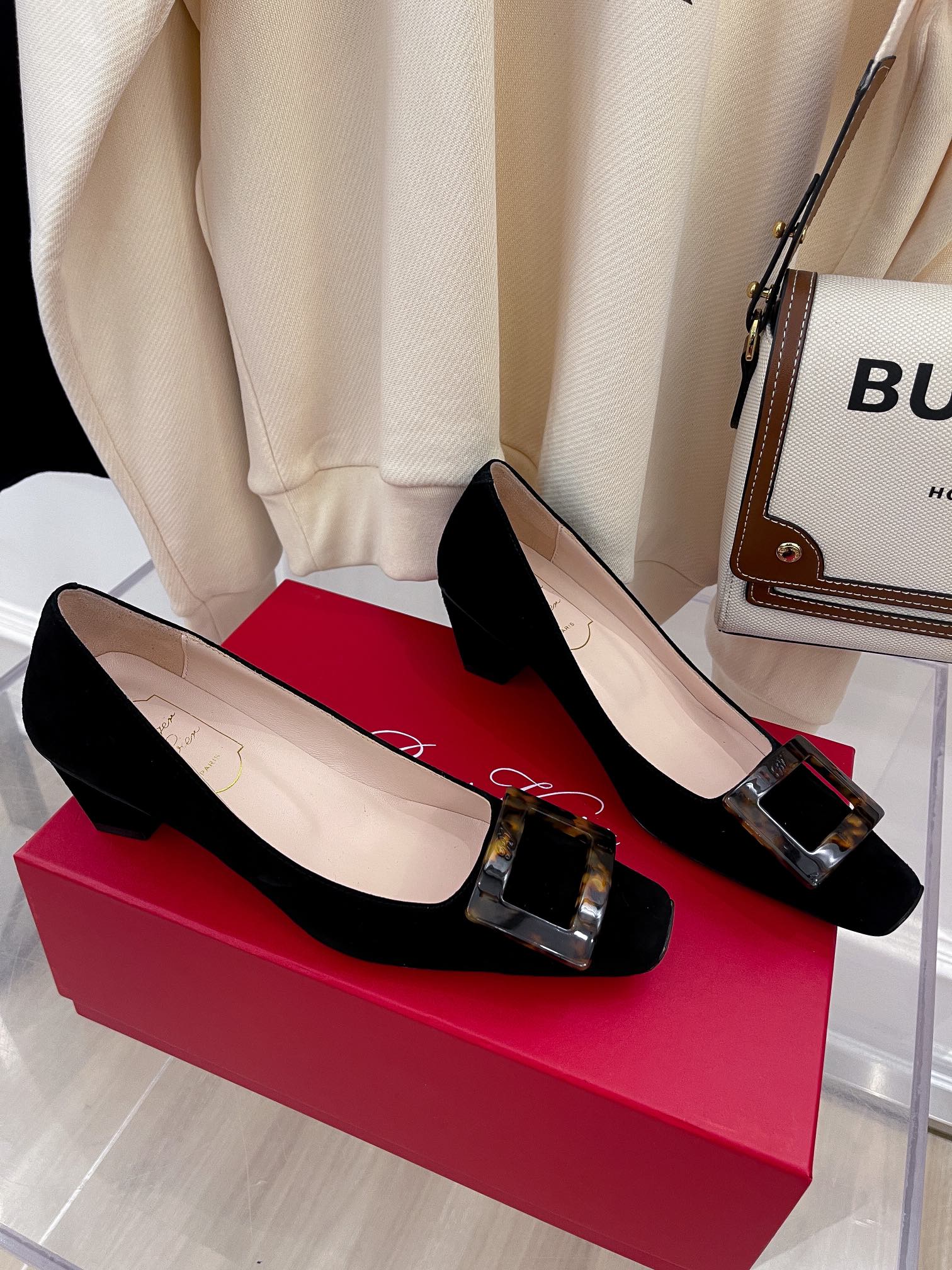 Каблук RV-4-5 см, черная пряжка