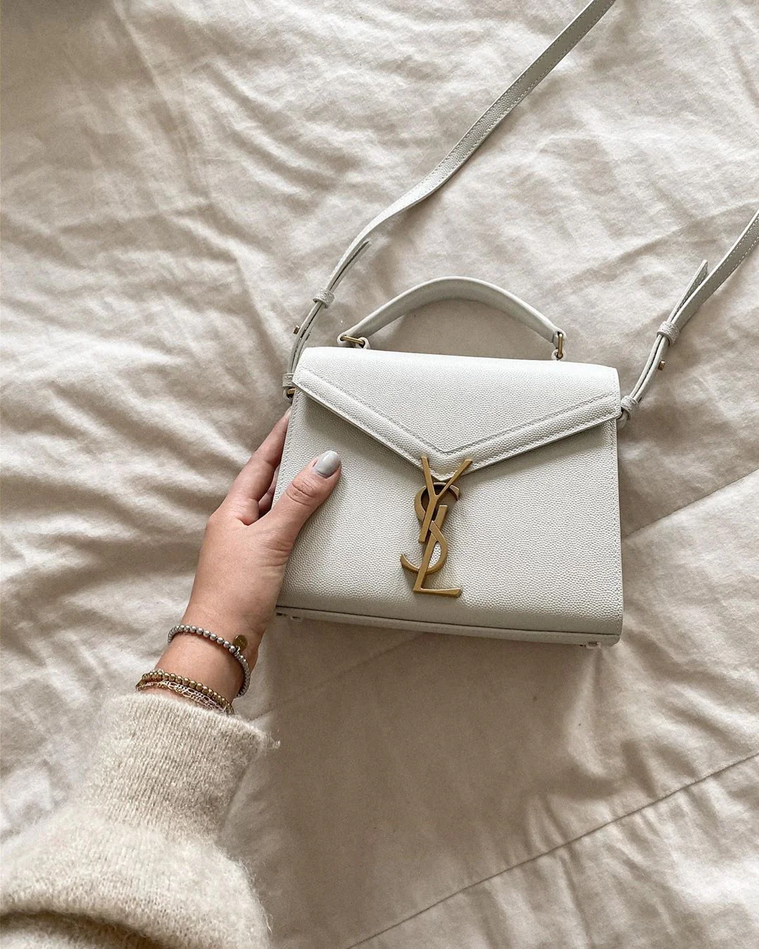 YSL Cassandra Mini 20cm - Body Sharing