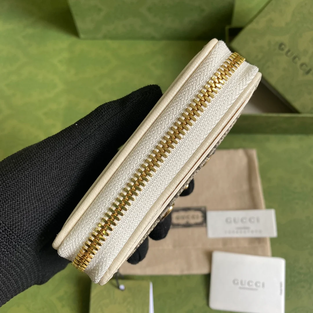 Gucci 新款拉链短夹