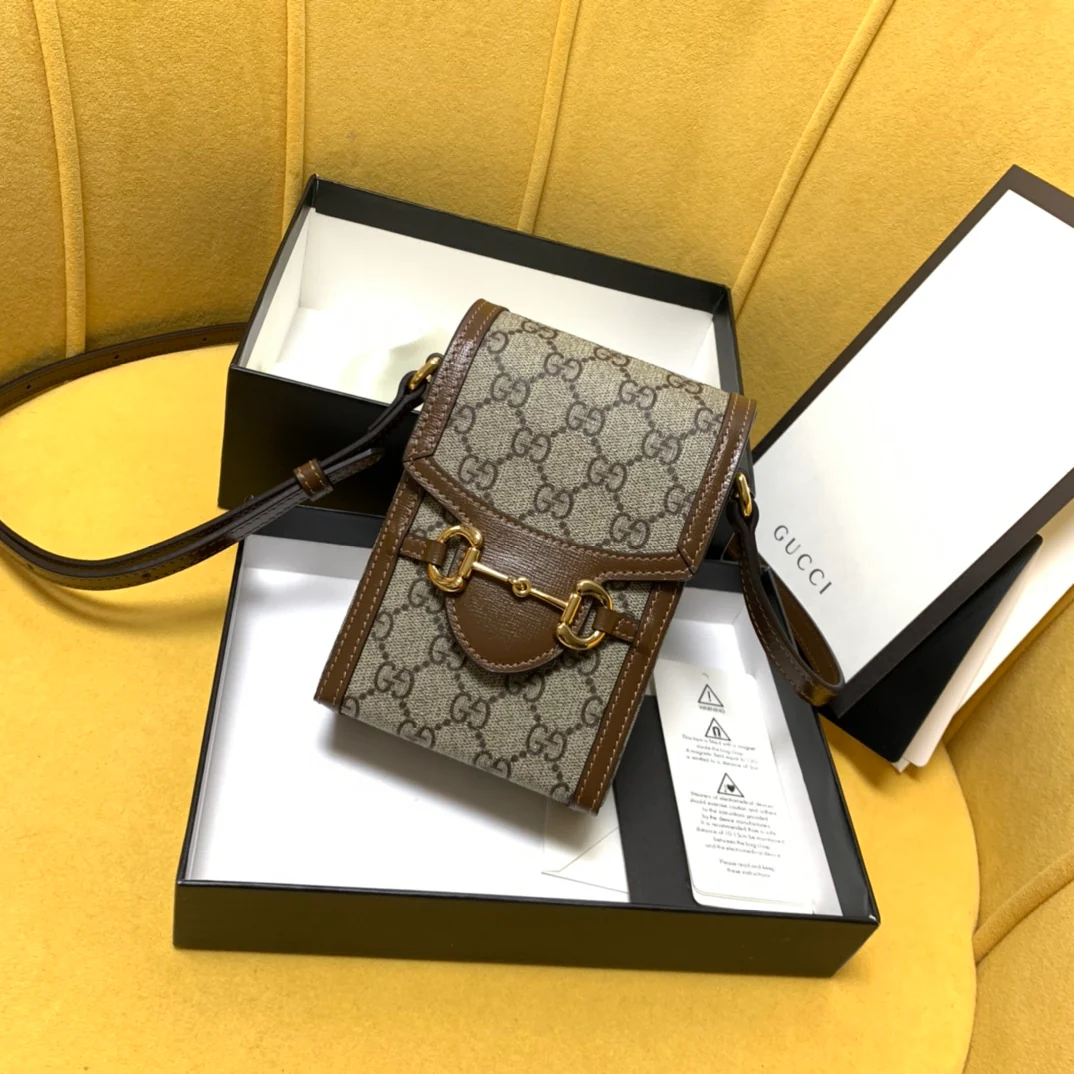 Gucci-1955马衔扣手机包