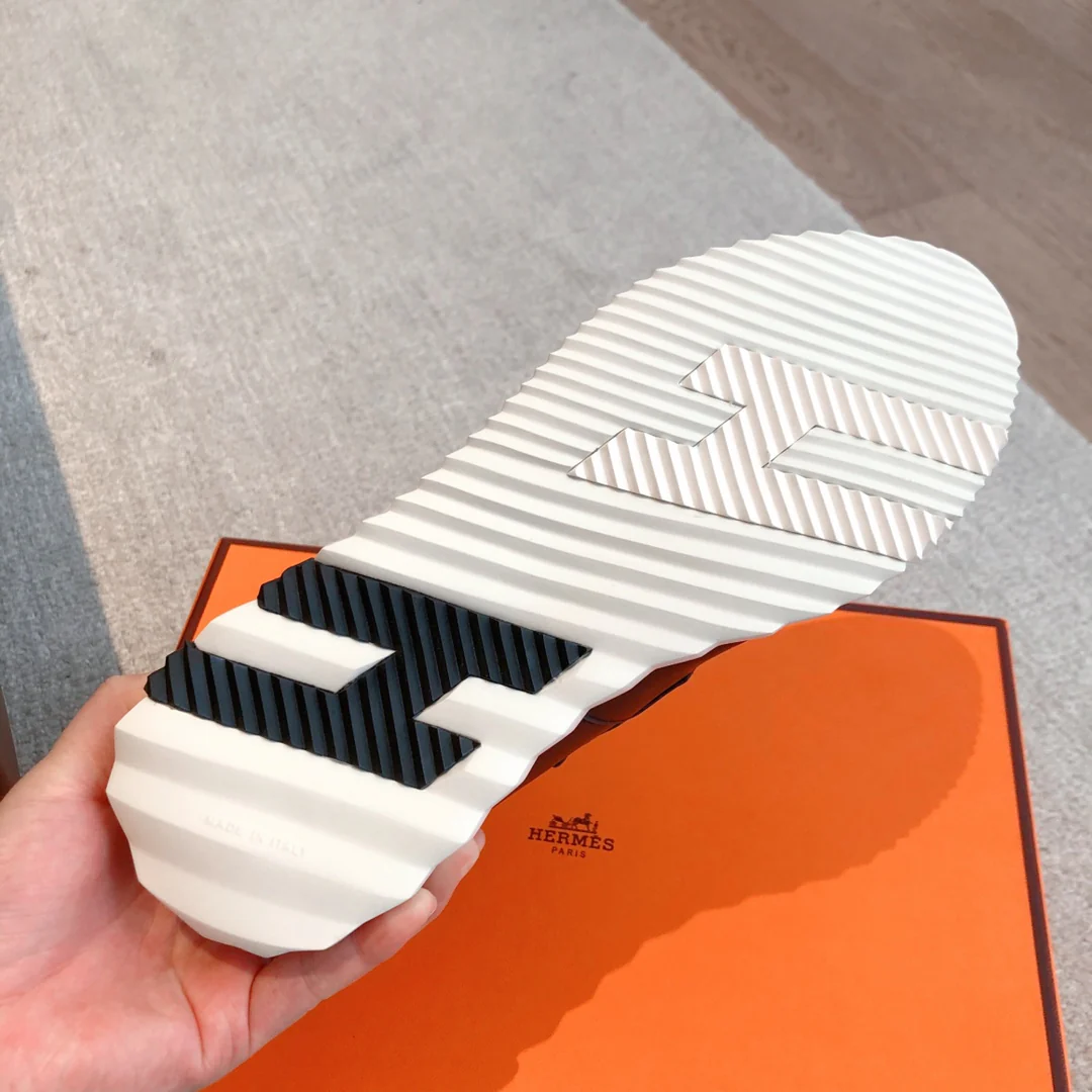 Новые кроссовки Hermes Giga 2023 года - унисекс - черные