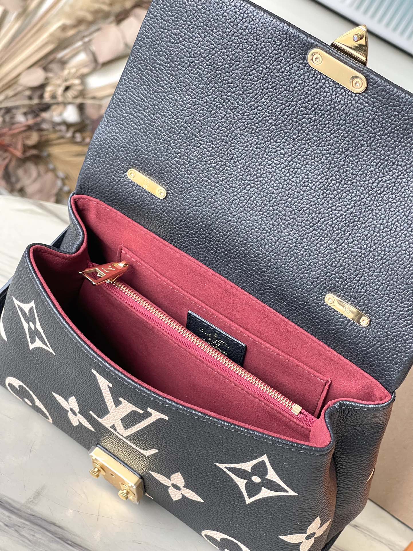 m45978-LV-madeleine-bb-handbag/crossbody bag-black printed