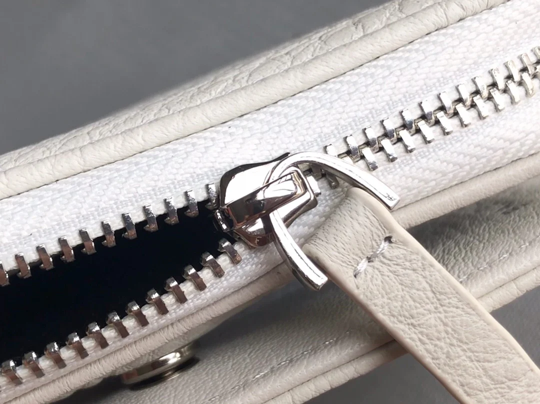 Balenciaga-两折拉链短夹